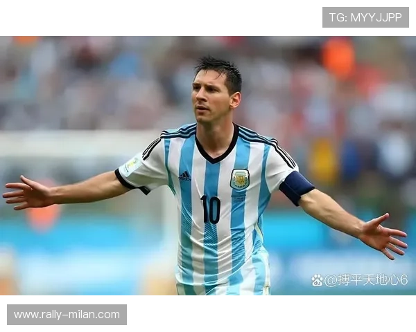 足球界四大球星是谁 盘点足坛传奇人物与他们的辉煌成就